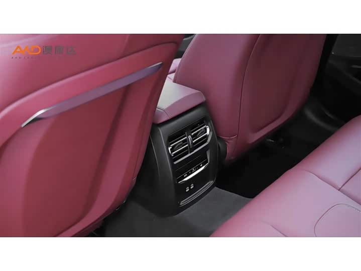 Фото 9 - BMW 3 Series