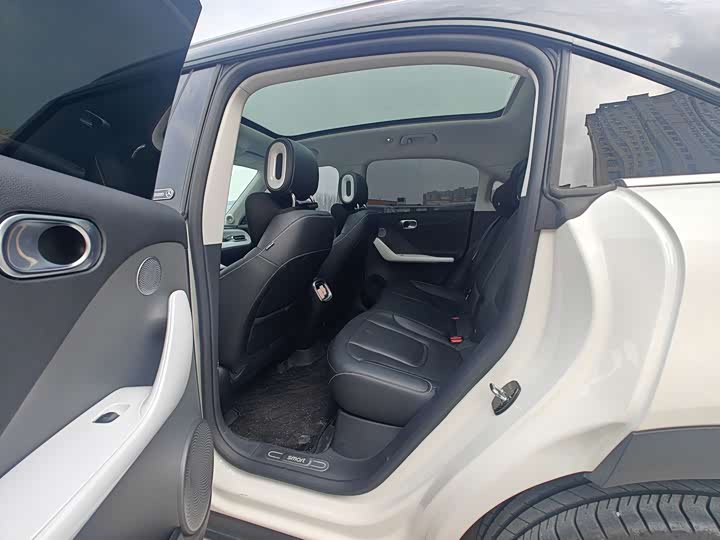 Фото 7 - Smart #1