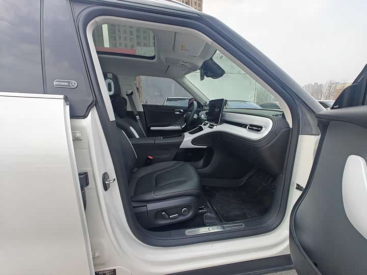 Фото 8 - Smart #1