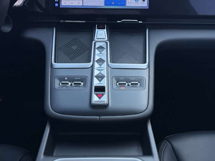 Фото 9 - Haval Ruge Max