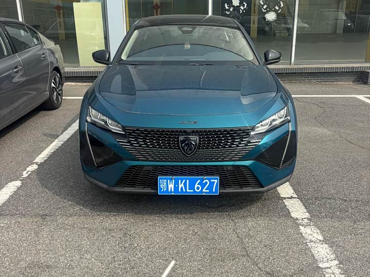 Фото 3 - Peugeot 408X