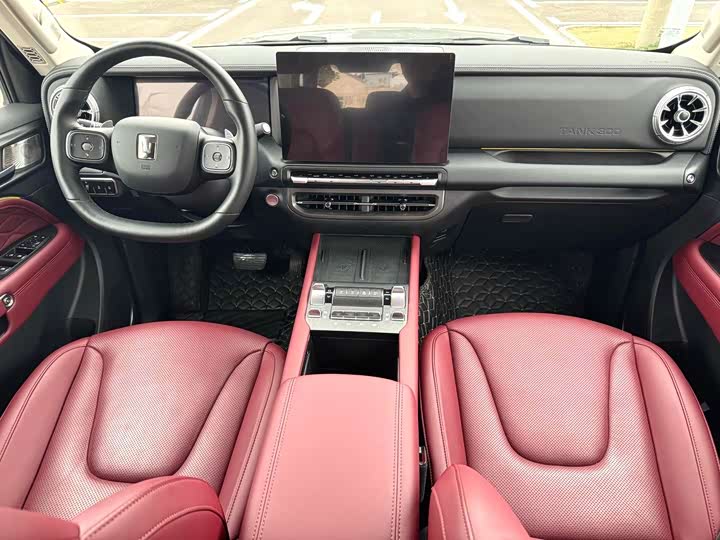 Фото 6 - Tank 300