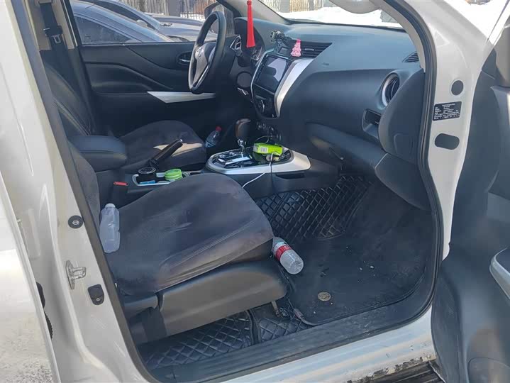 Фото 8 - Nissan Terra