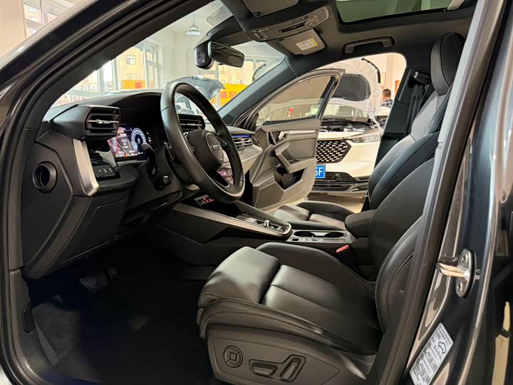 Фото 8 - Audi A3