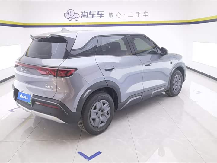 Фото 3 - BYD Yuan Up