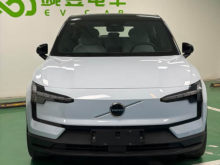 Фото 2 - Volvo EX30