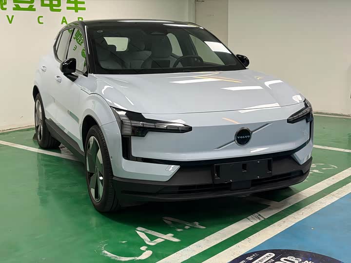 Фото 3 - Volvo EX30