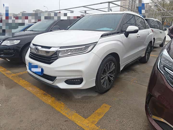 Фото 1 - Honda Avancier