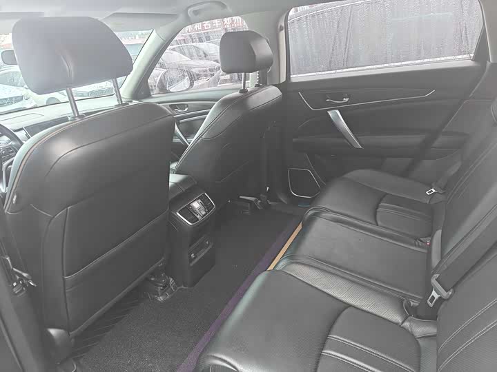 Фото 9 - Honda Avancier