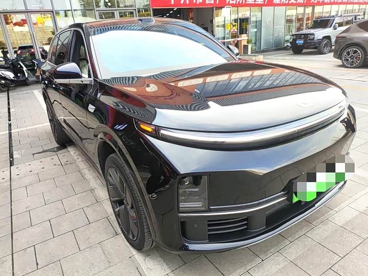 Фото 2 - LiXiang L7