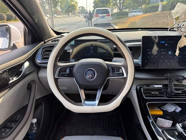 Фото 6 - BYD Qin Plus