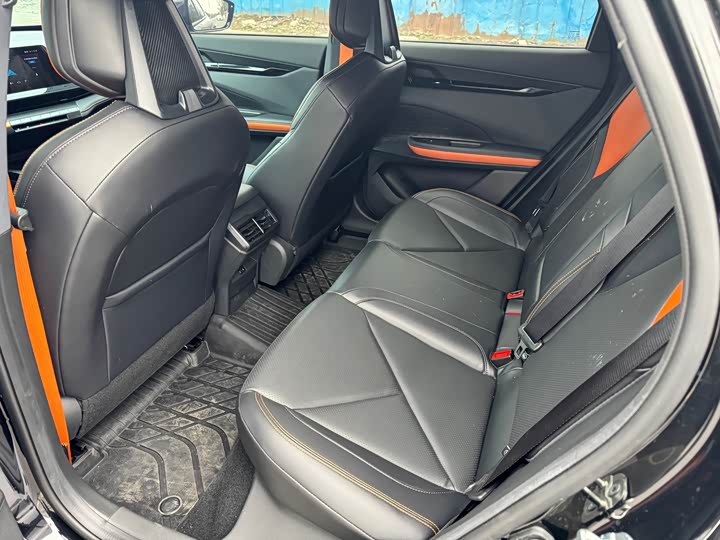 Фото 5 - Changan UNI-V