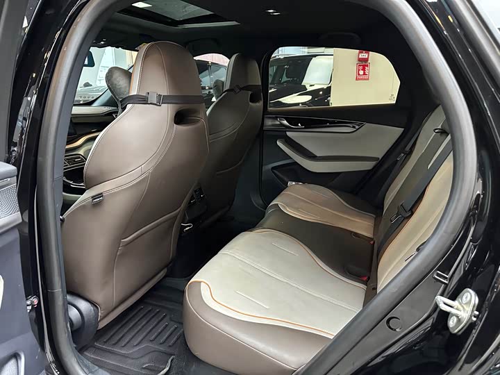 Фото 6 - BYD Qin Plus