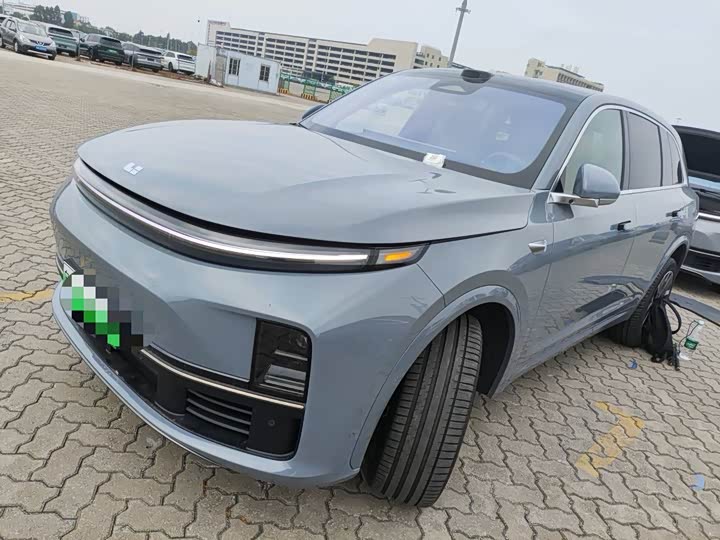 Фото 1 - LiXiang L7