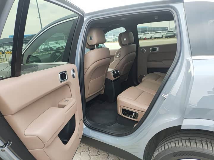 Фото 5 - LiXiang L7