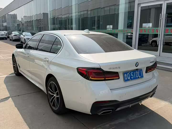 Фото 7 - BMW 5 Series