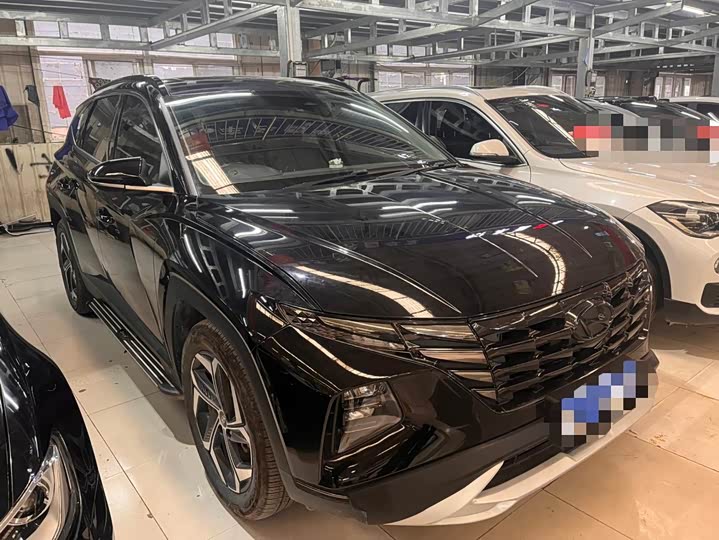 Фото 3 - Hyundai Tucson L