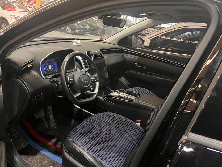 Фото 4 - Hyundai Tucson L