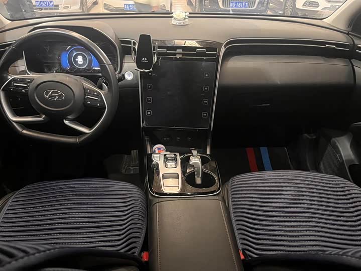 Фото 5 - Hyundai Tucson L