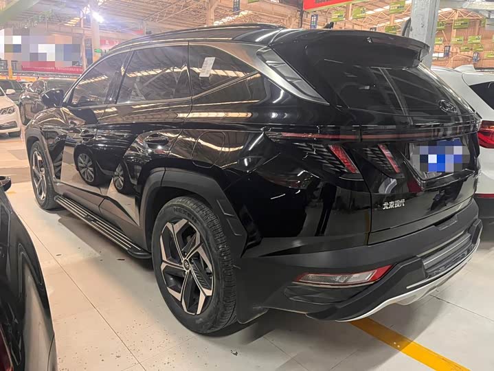 Фото 9 - Hyundai Tucson L