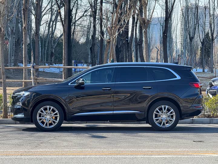 Фото 3 - Buick Enclave