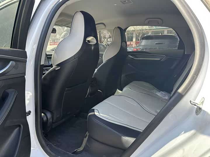 Фото 9 - BYD Destroyer 05