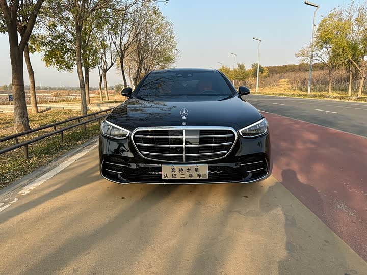 Фото 2 - Mercedes-Benz S-Class