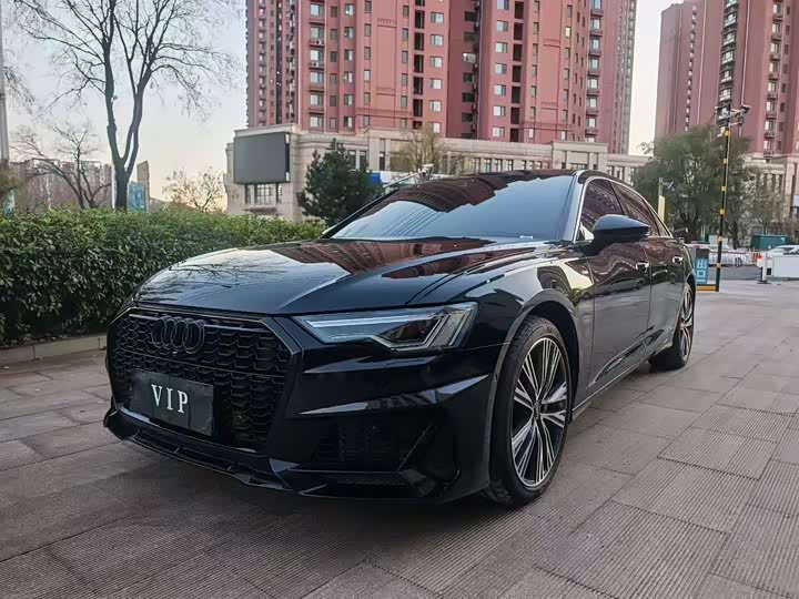 Фото 1 - Audi A6L