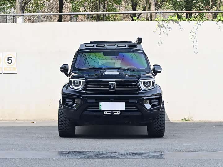 Фото 2 - Tank 700 Hybrid