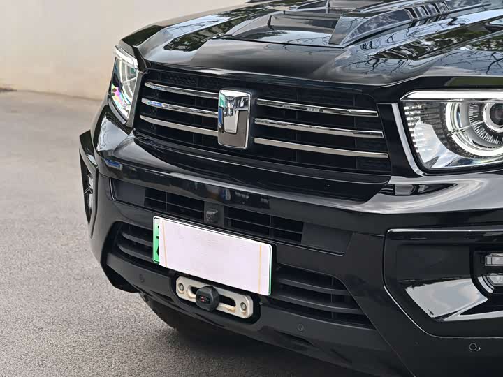 Фото 6 - Tank 700 Hybrid