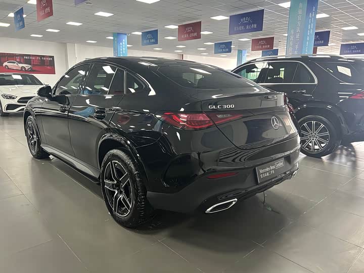 Фото 8 - Mercedes-Benz GLC-Class Coupe