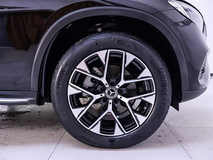 Фото 6 - Mercedes-Benz GLC-Class