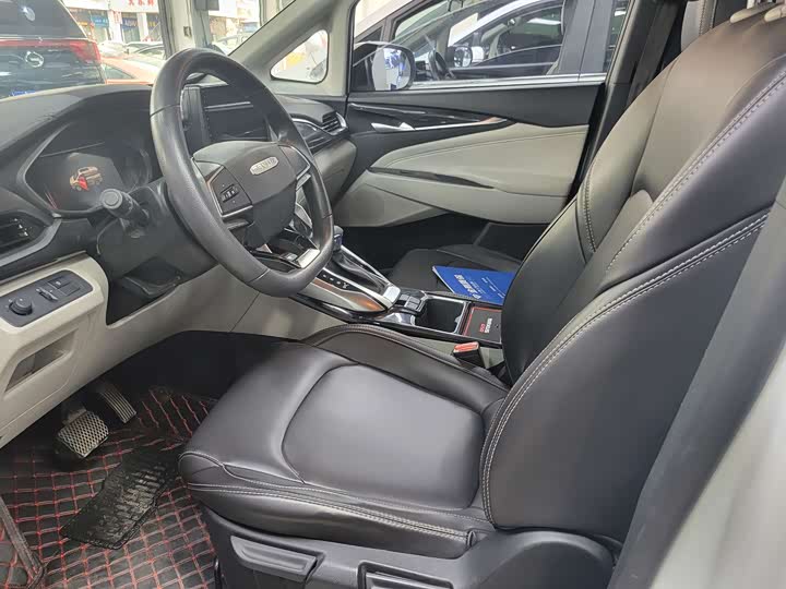 Фото 5 - Maxus G50