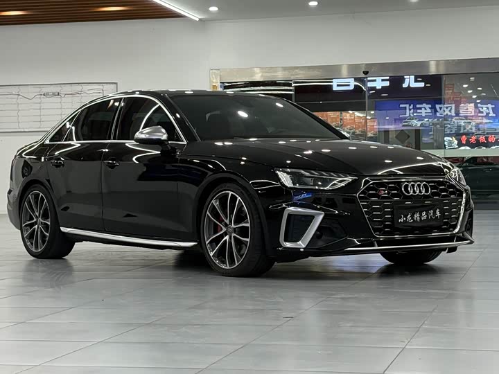 Фото 3 - Audi S4