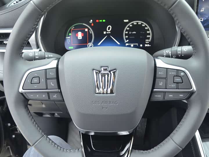 Photo 9 - Toyota Crown Kluger