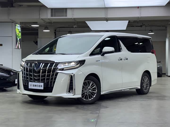 Photo 1 - Toyota Alphard