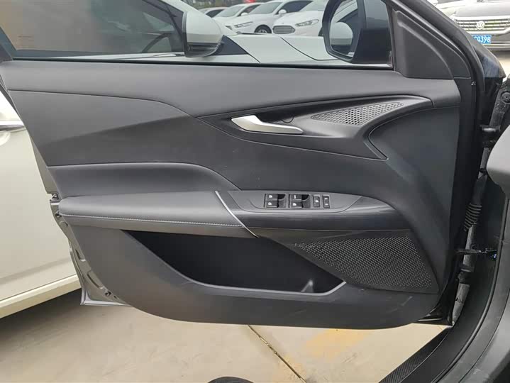 Фото 7 - Changan Yida