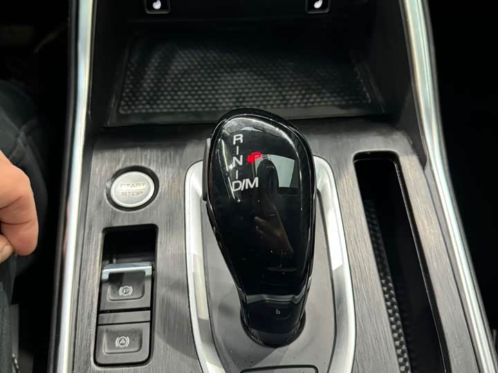 Фото 9 - Haval H6