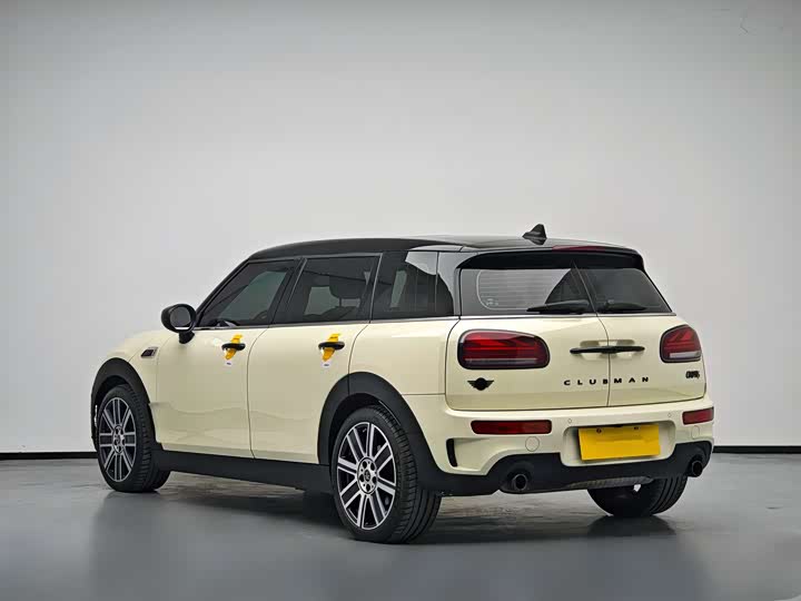 Фото 6 - Mini Clubman