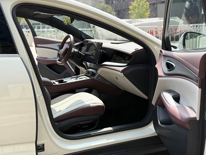 Фото 7 - BYD Seal 07 DM-i Hybrid