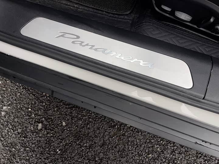 Фото 8 - Porsche Panamera