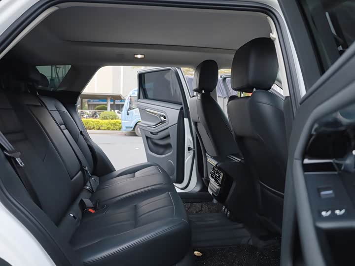 Фото 6 - Land Rover Range Rover Evoque L