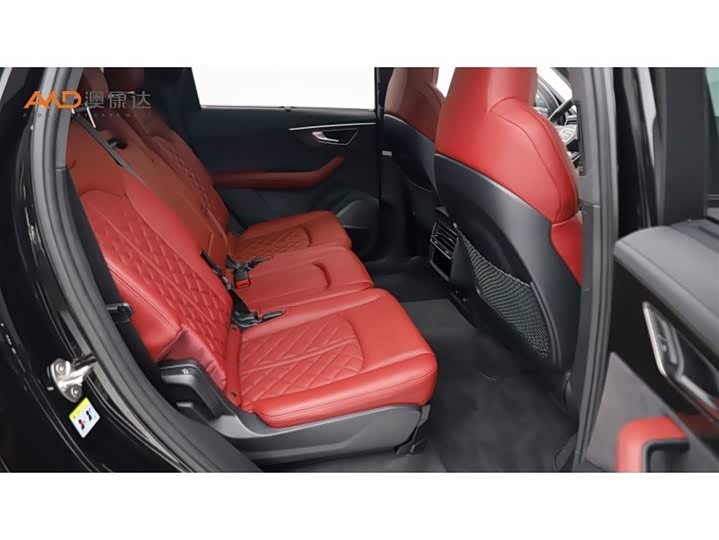 Фото 8 - Audi SQ7