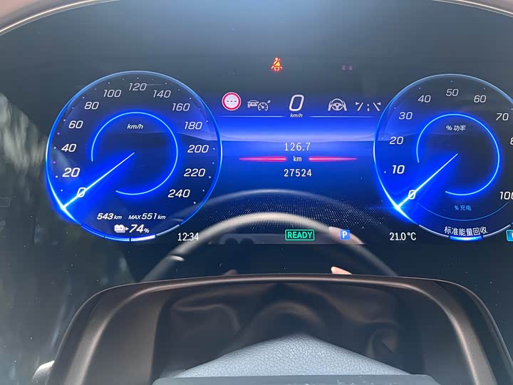 Фото 9 - Mercedes-Benz EQS