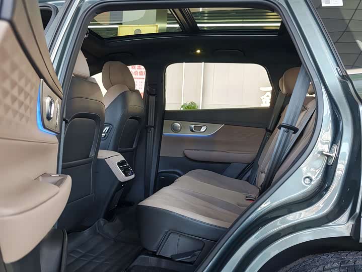 Фото 7 - Chery Fulwin T8