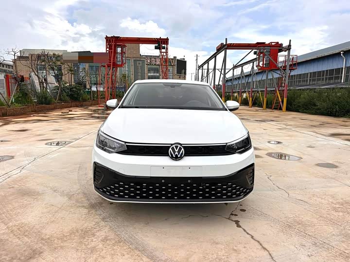 Фото 2 - Volkswagen Lavida