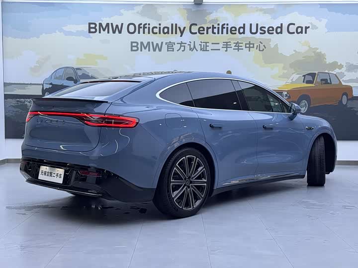 Фото 7 - Luxeed R7