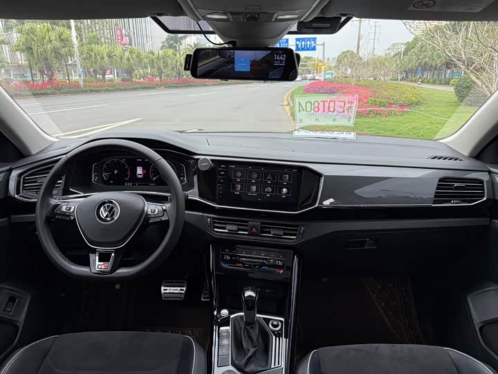 Фото 8 - Volkswagen Tayron