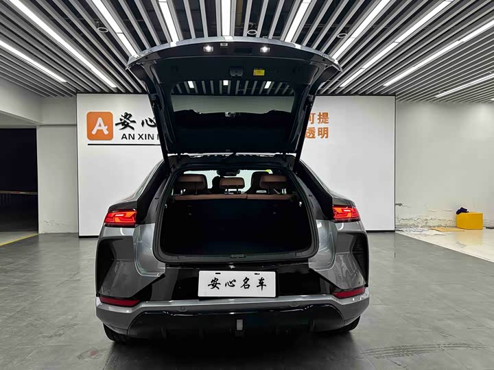 Фото 5 - BYD Song L