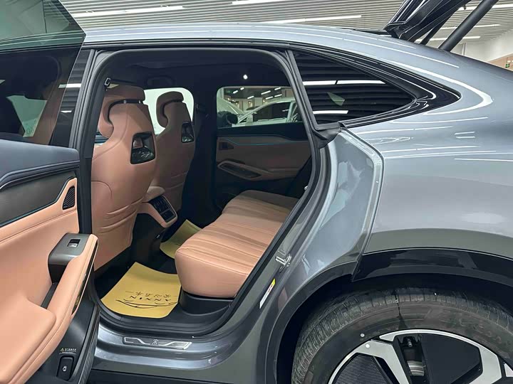 Фото 7 - BYD Song L